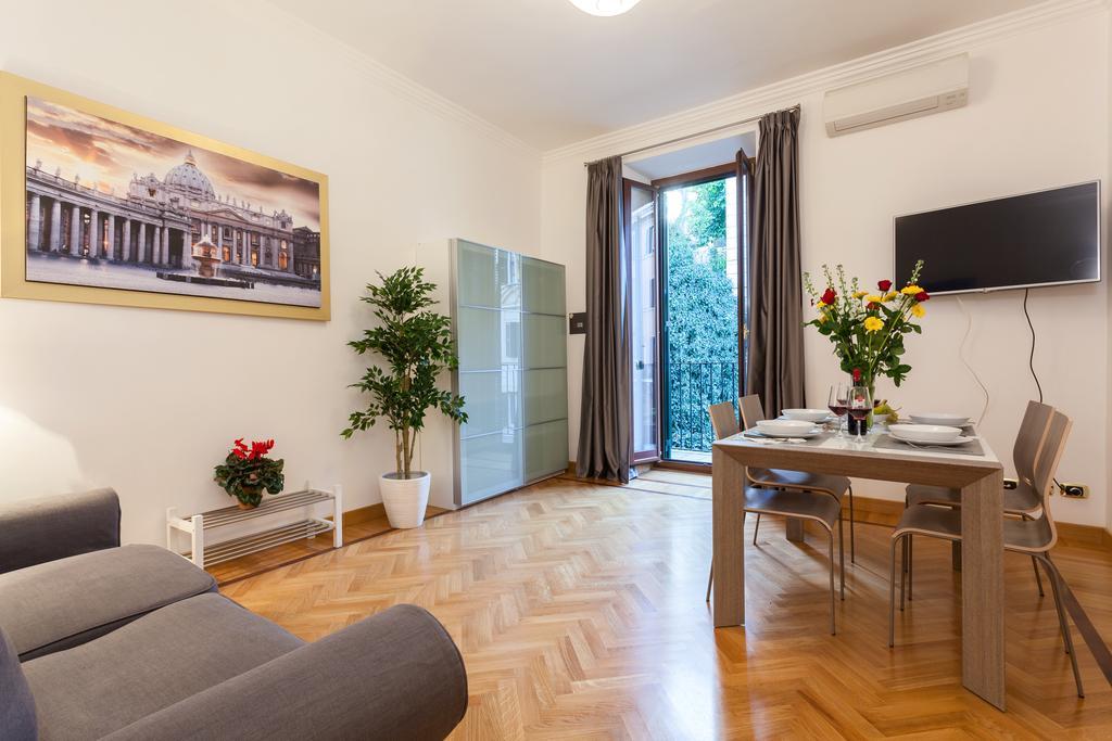 Vatican Loris House ローマ 部屋 写真