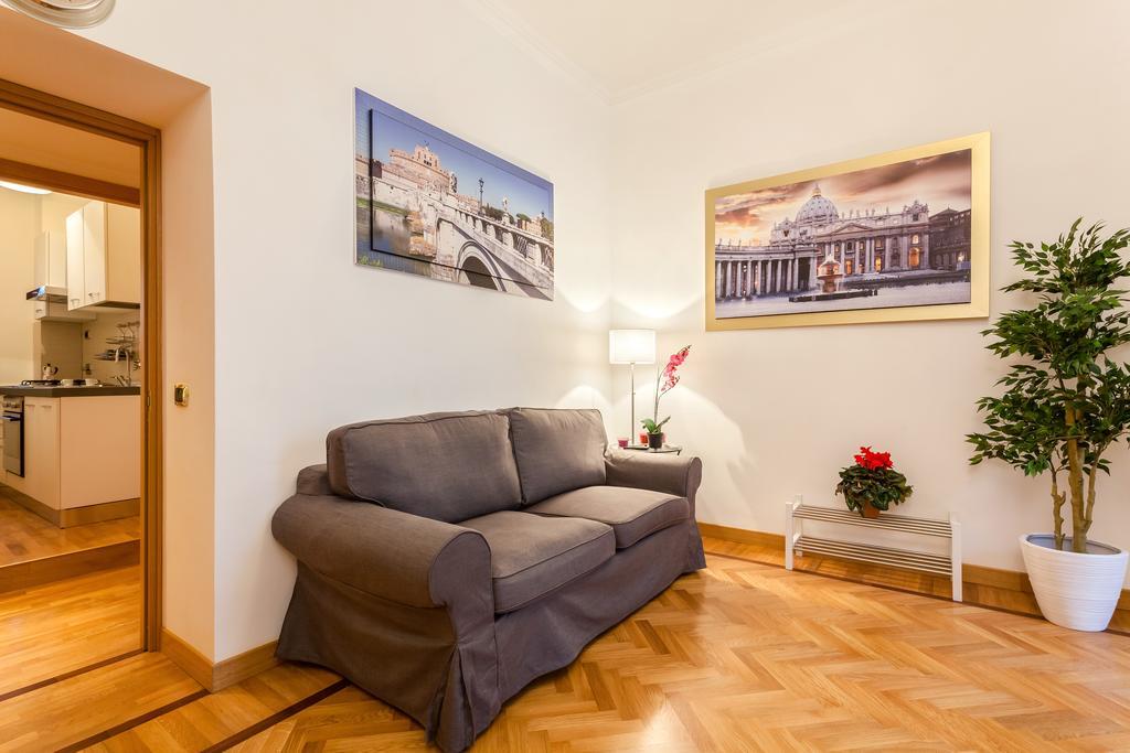 Vatican Loris House ローマ 部屋 写真