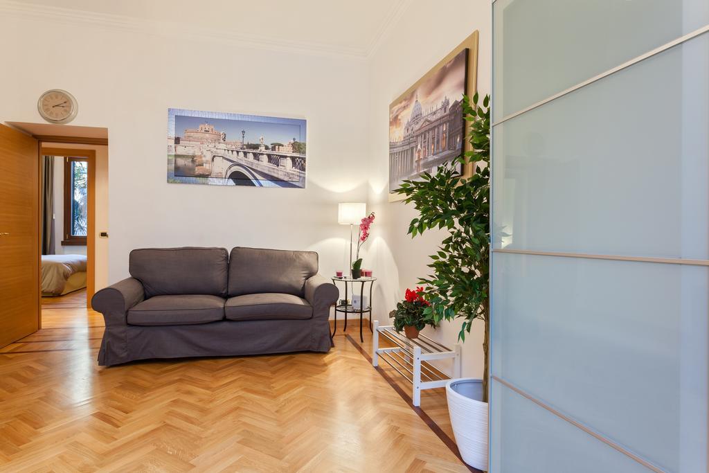 Vatican Loris House ローマ 部屋 写真